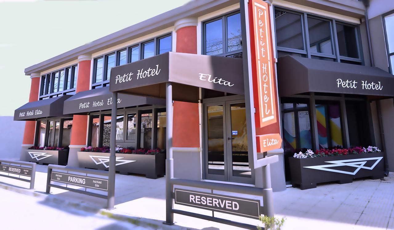 Petit Hotel Elita Shkoder Exterior photo